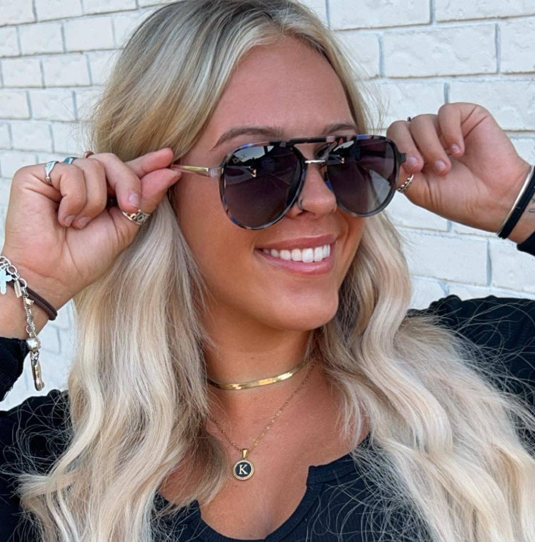 Earhart Sunglasses: Blue