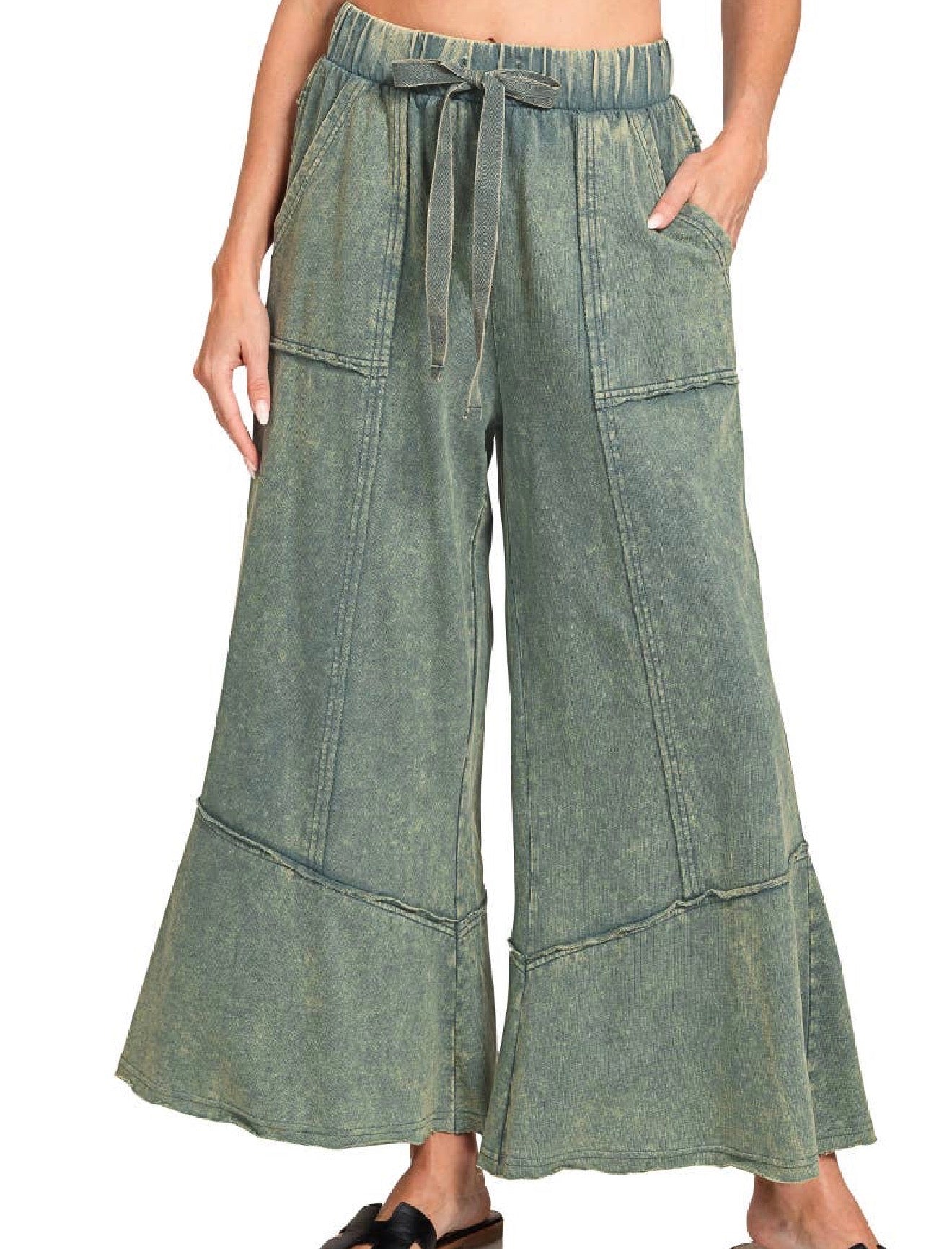 Exposed-Seam Flare Hem Pants