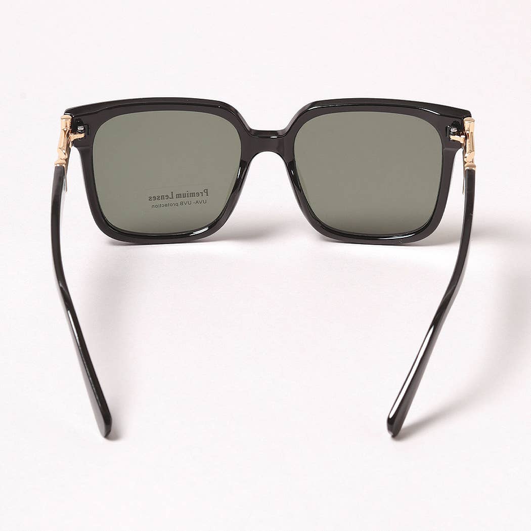Casual Rectangular Bold Frame Sunglasses: 12 ASSORTED / ONE SIZE