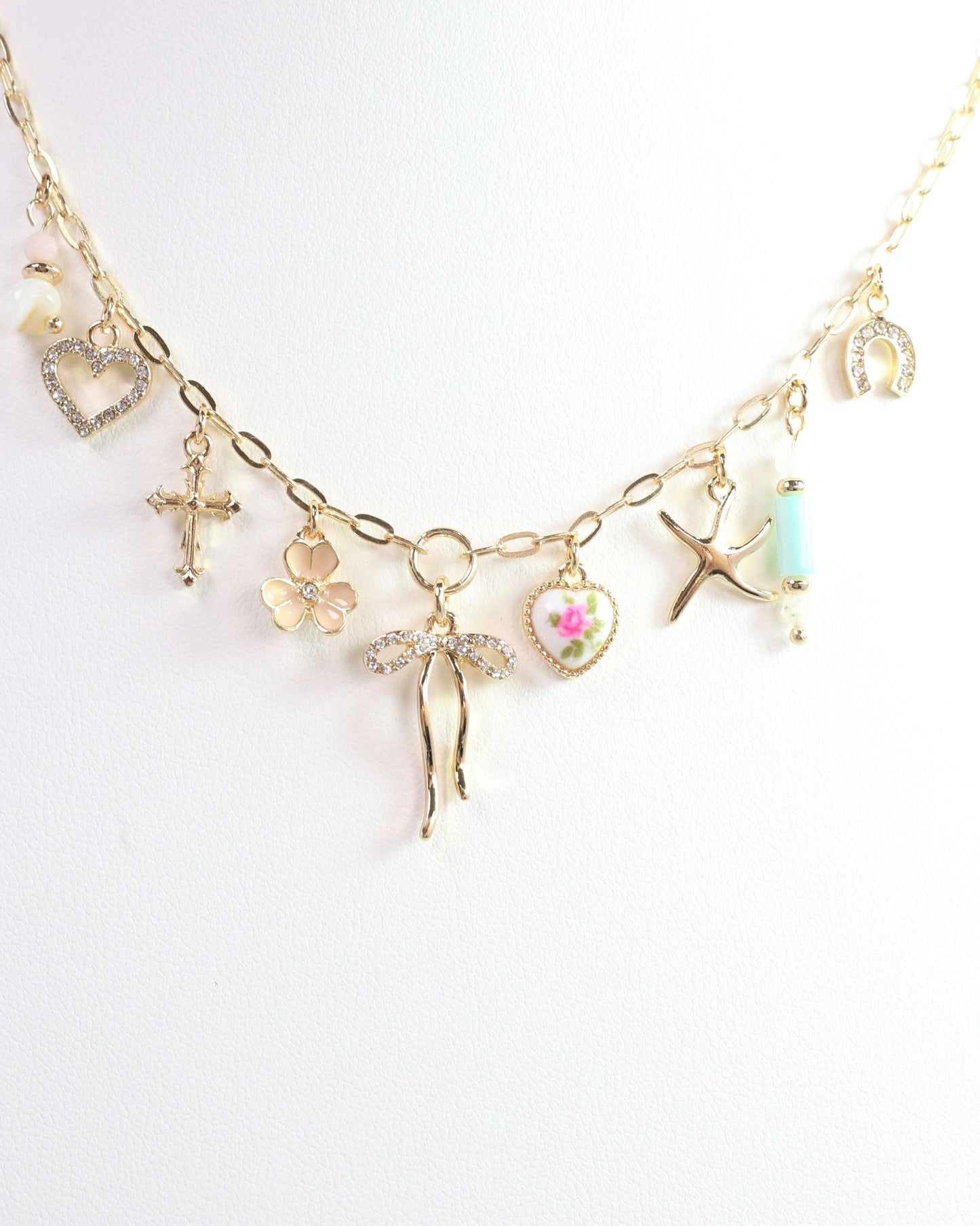 Chapman Charm Necklace Gold