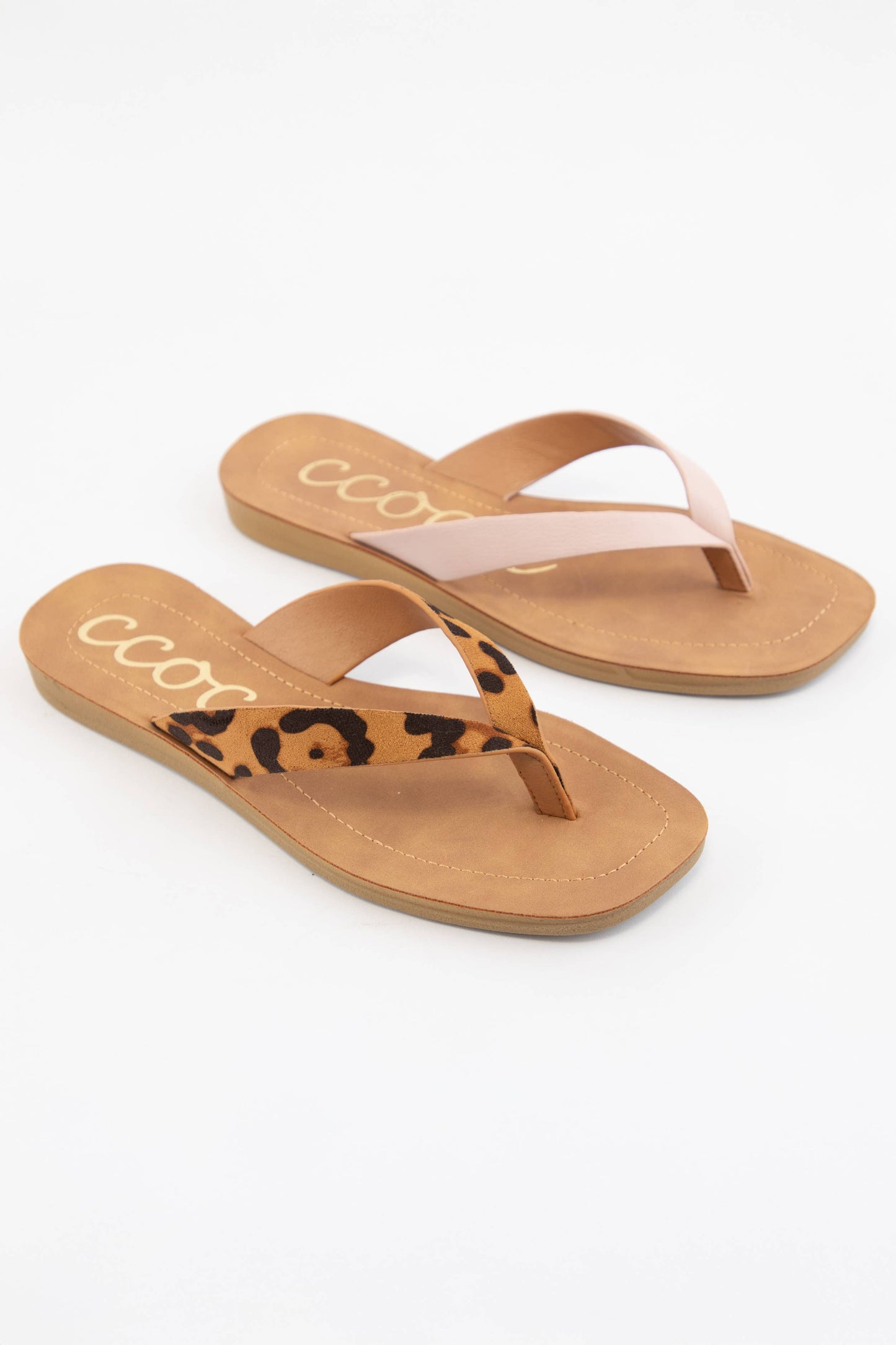 SIA MINIMAL STRAP DESIGN FLIP FLOP THONG SANDALS: CHAMPAGNE