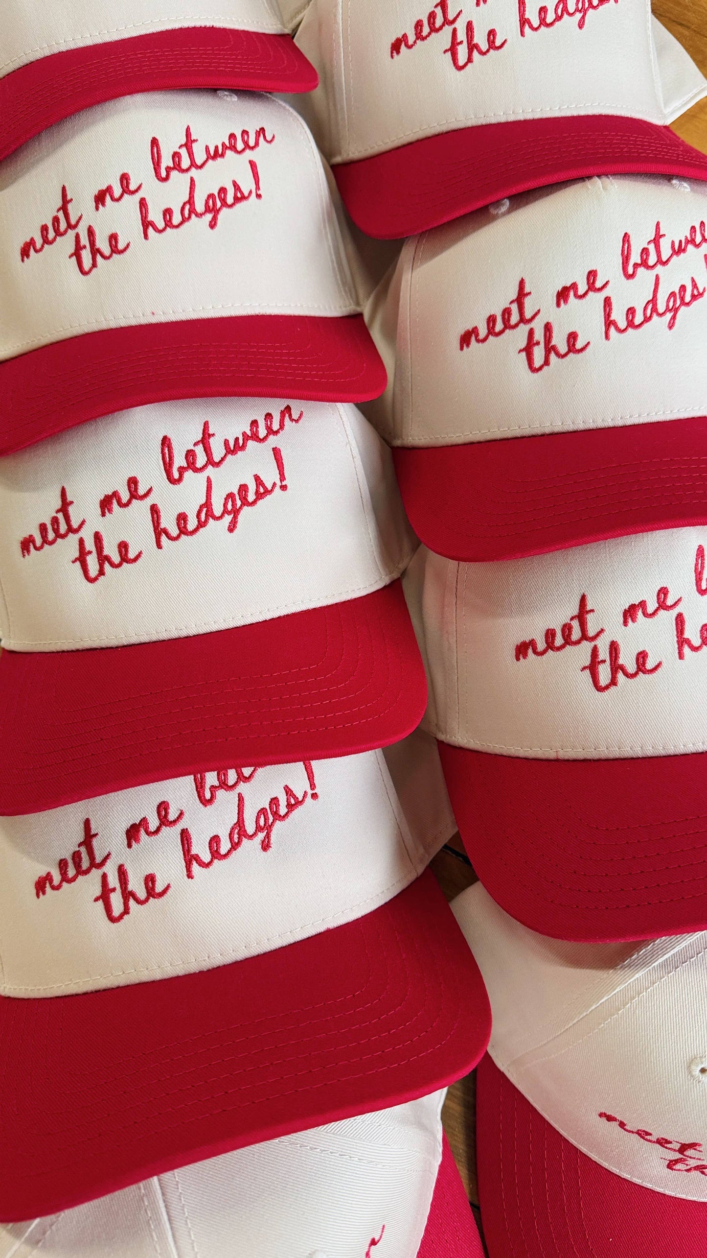 Meet Me Between the Hedges! Canvas Hat