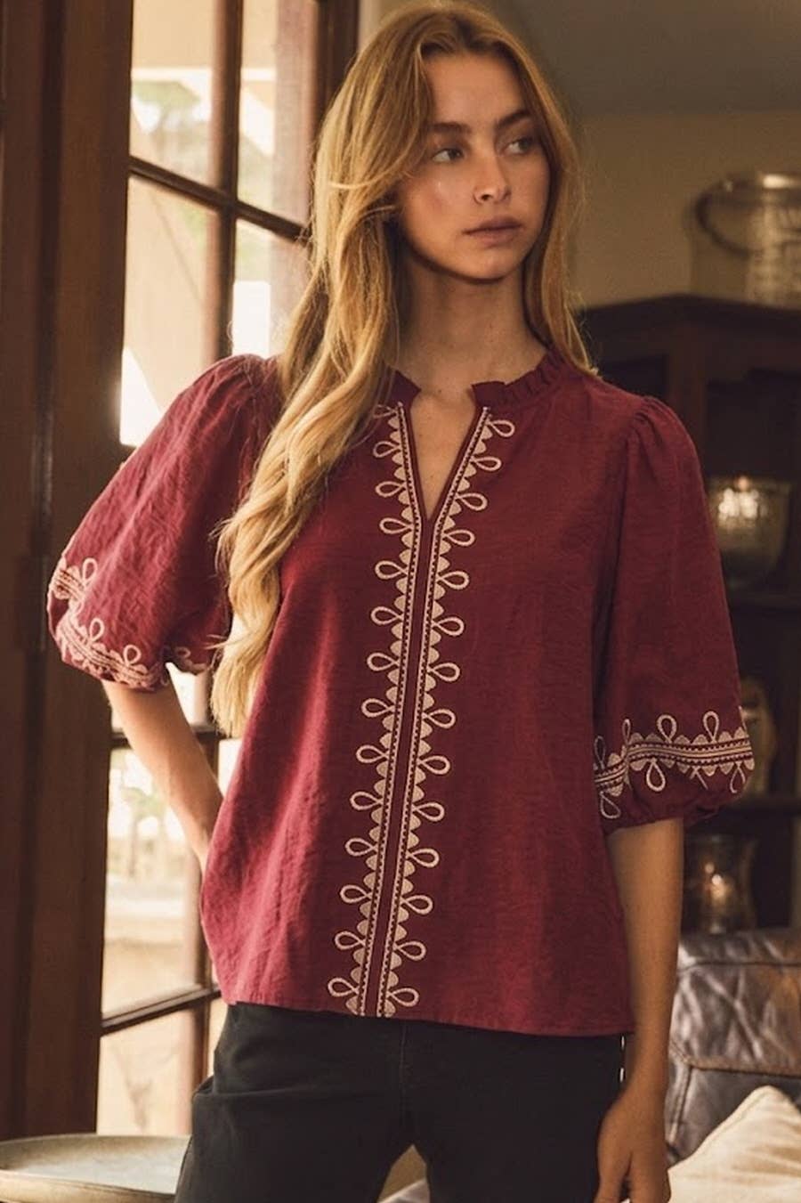 V-neck Peplum Top : GARNET