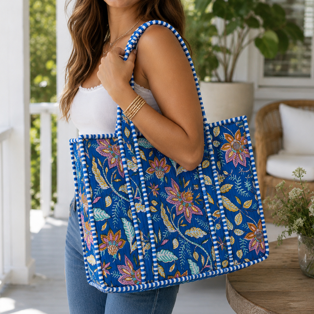 Blue Floral Quilted Bag Print: Large Tote