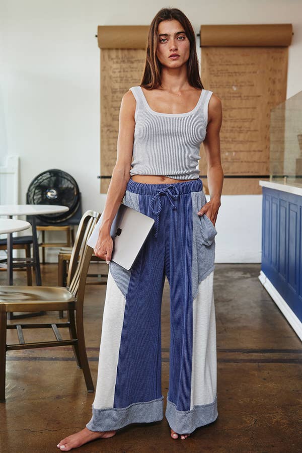 Color-Block Detail Rib Textured Wide Legs Pants