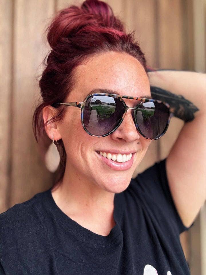 Earhart Sunglasses: Blue