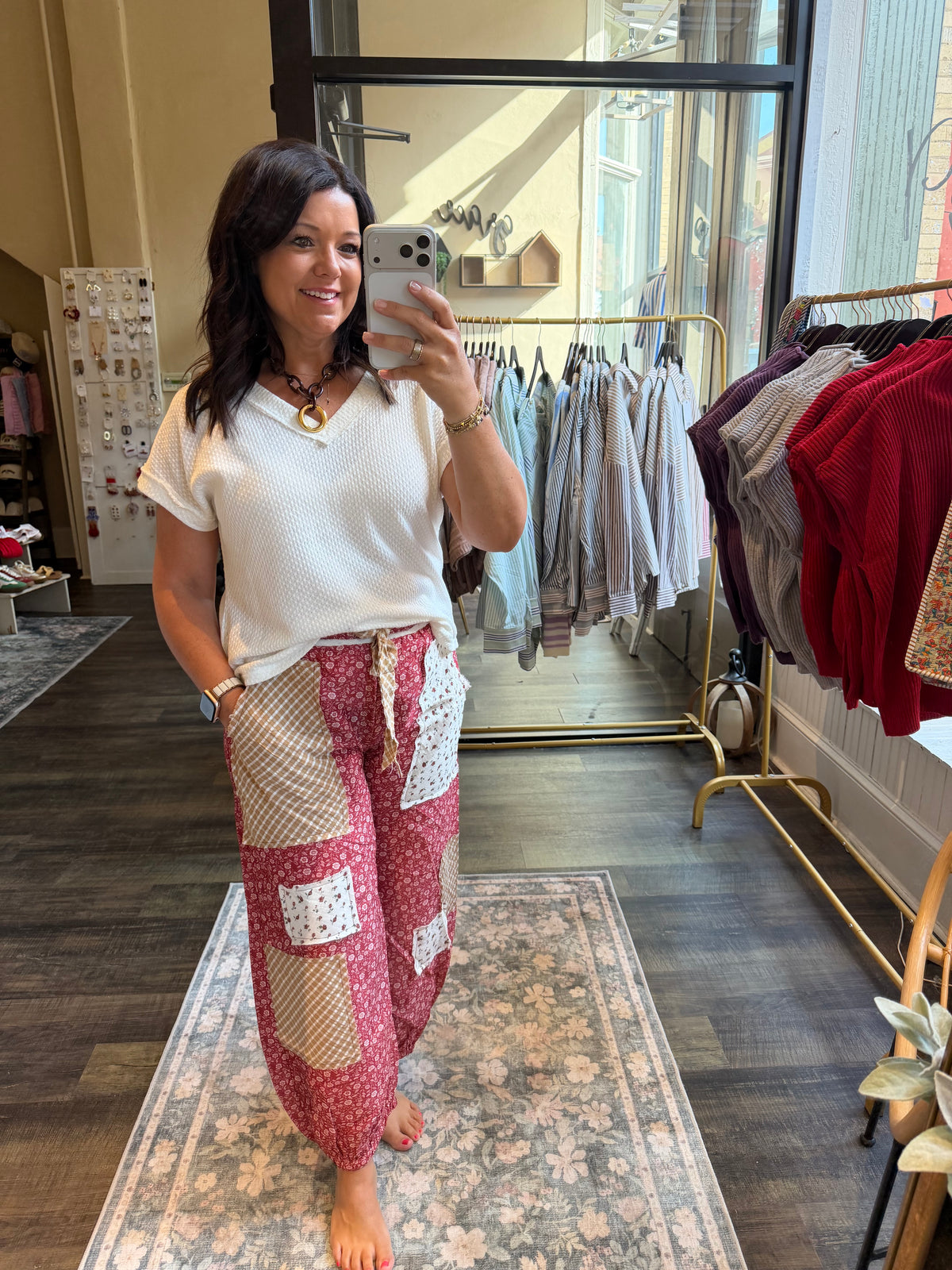 Floral Patchwork Printed Balloon Pants: CHILI PEPPER