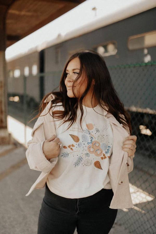 Choose Gratitude Graphic Tee: Large