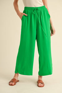 Timelessly Bold Kelly Green Pants