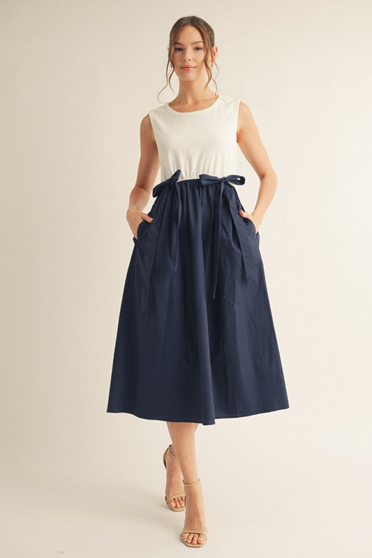 Bow Accent Color Block Midi Dress