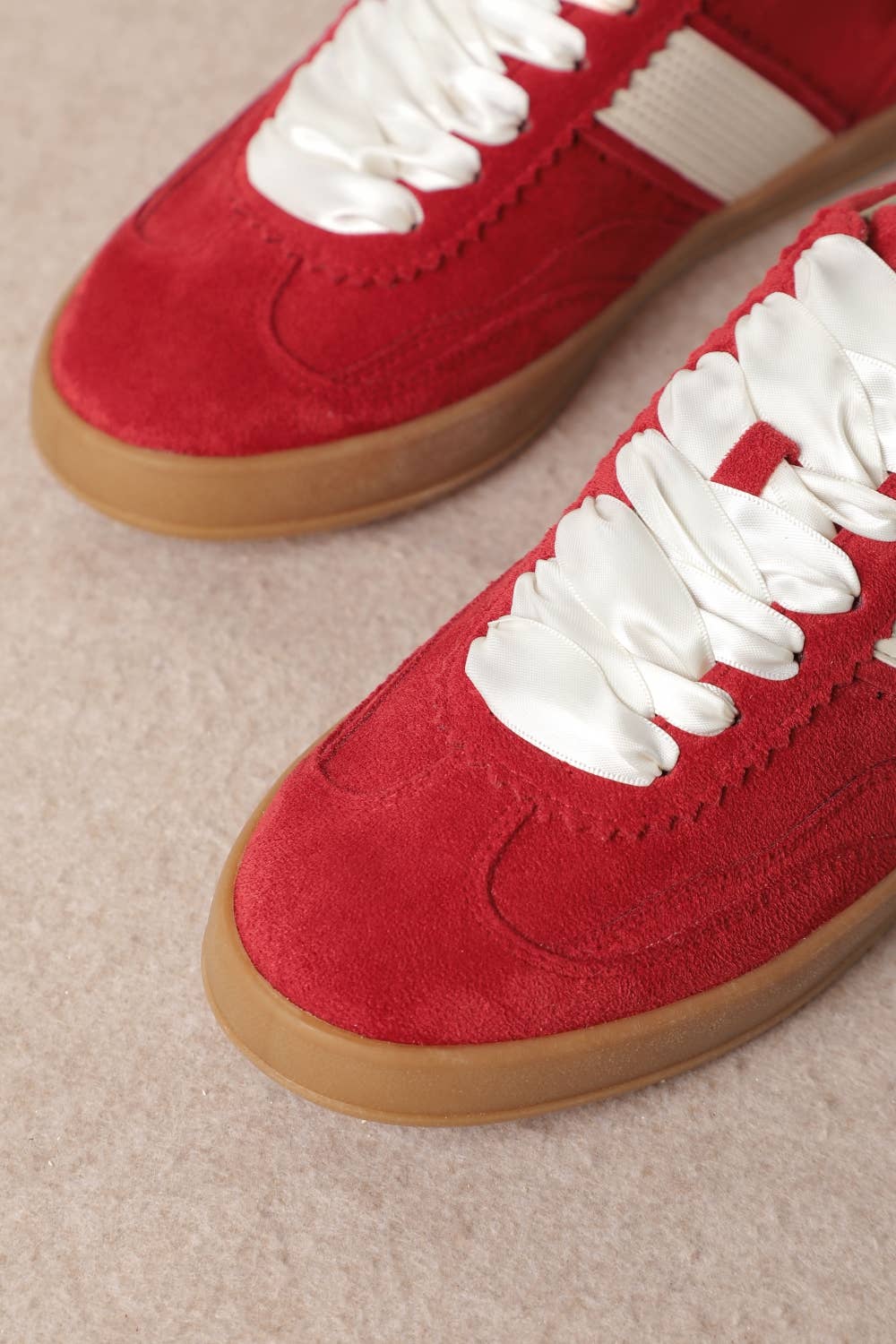 DIXIE SIDE STRAP LACE-UP COURT SNEAKERS