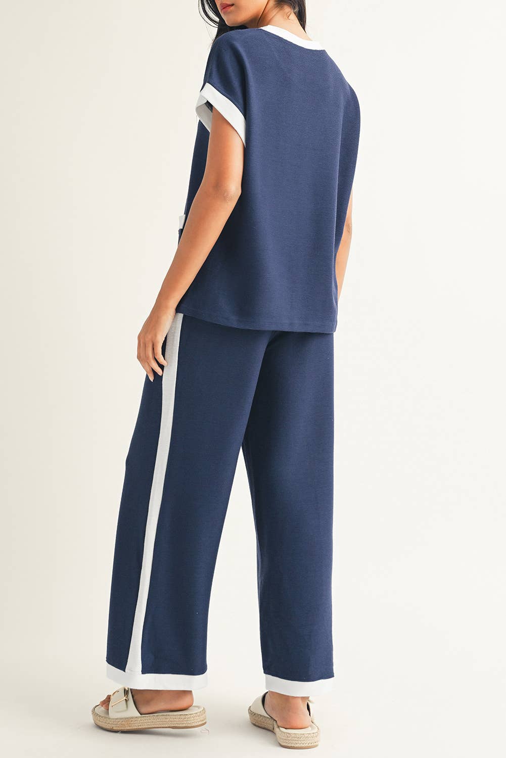 Color Block Pocketed T Shirt and Wide Leg Pants Set