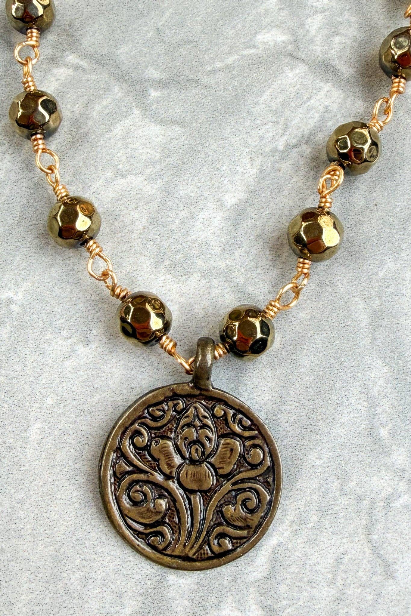 Talus Bronze Necklaces: Bronze Star