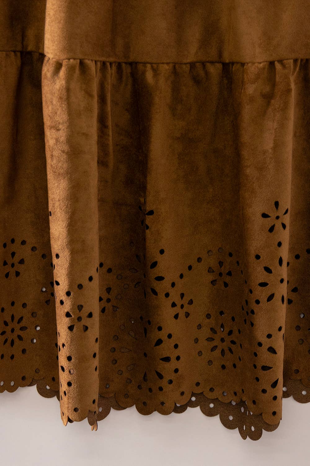 Faux Suede Tiered Midi Skirt: CHOCO
