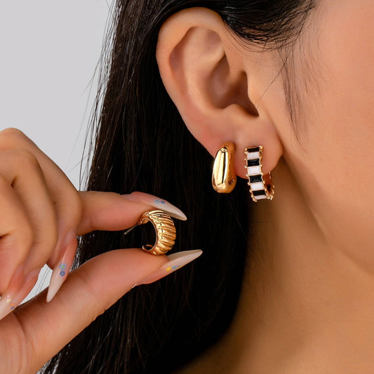 Checker Textured Huggie Hoop Trio Earrings |Gold