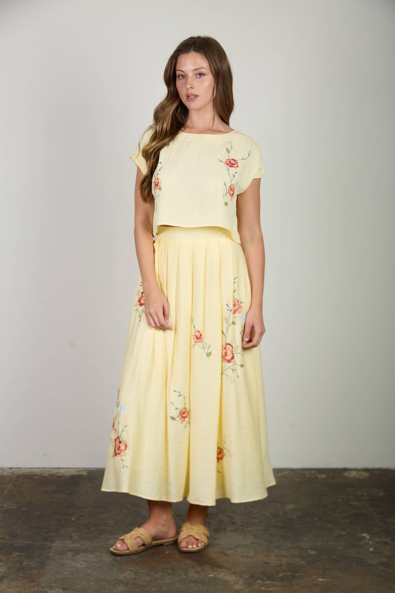 FLORAL EMBROIDERY DETAIL MIDI SKIRT: BUTTER YELLOW MULTI