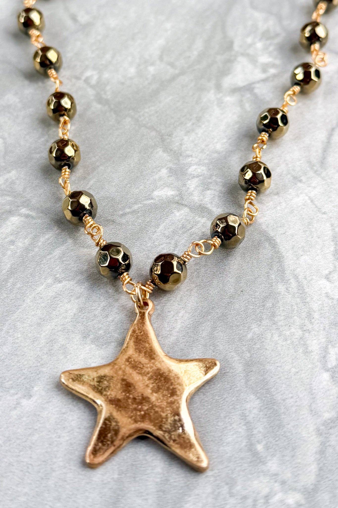 Talus Gold Necklaces: Gold Earth