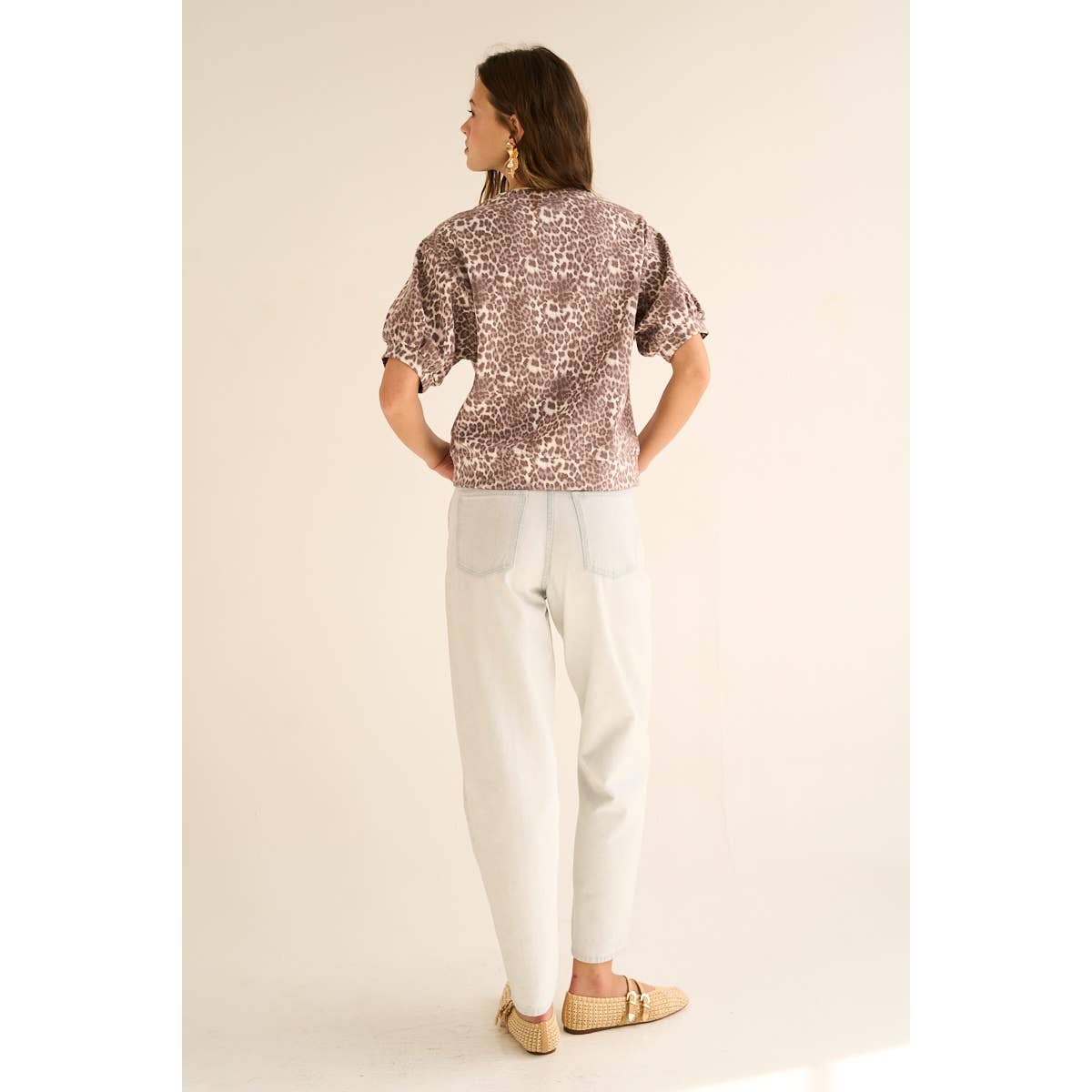 Leopard Puff Sleeve Knit Top