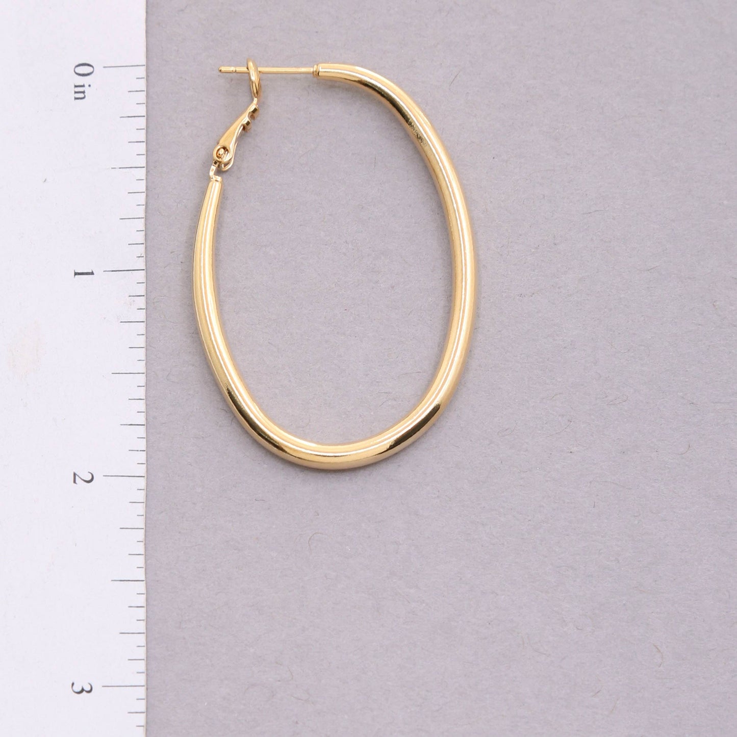 14K GOLD DIPPED OVAL SHAPE HOOP EARRING