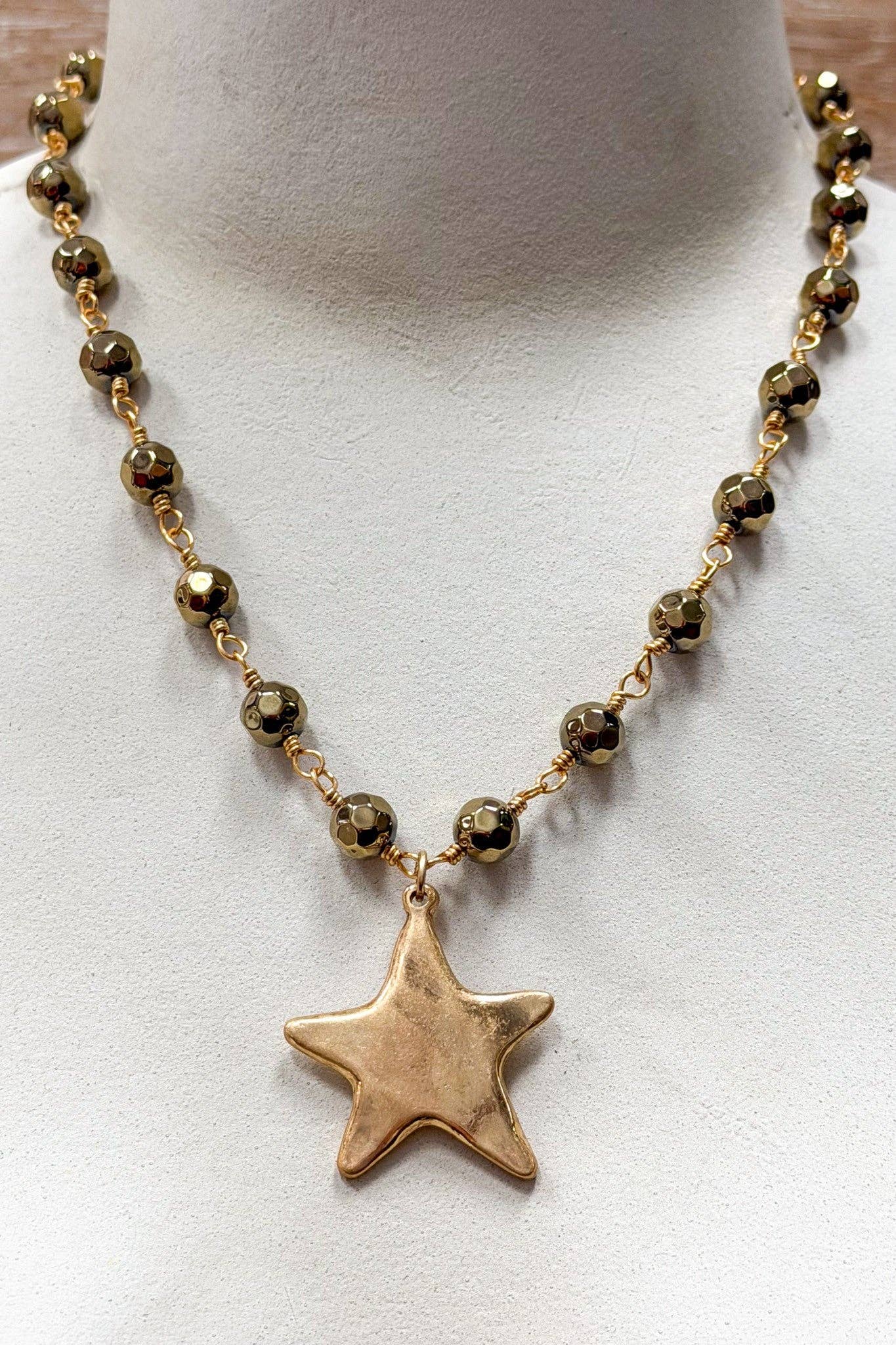 Talus Gold Necklaces: Gold Earth