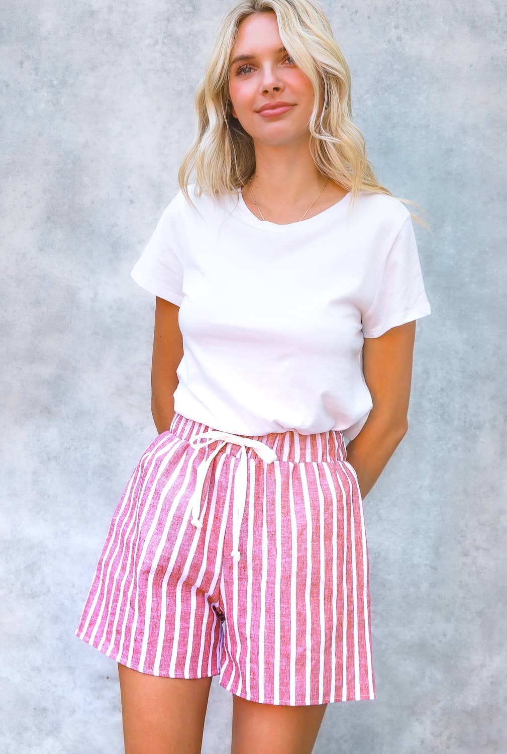 STRIPE ELASTIC BANDED SHORTS: Red/Ivory