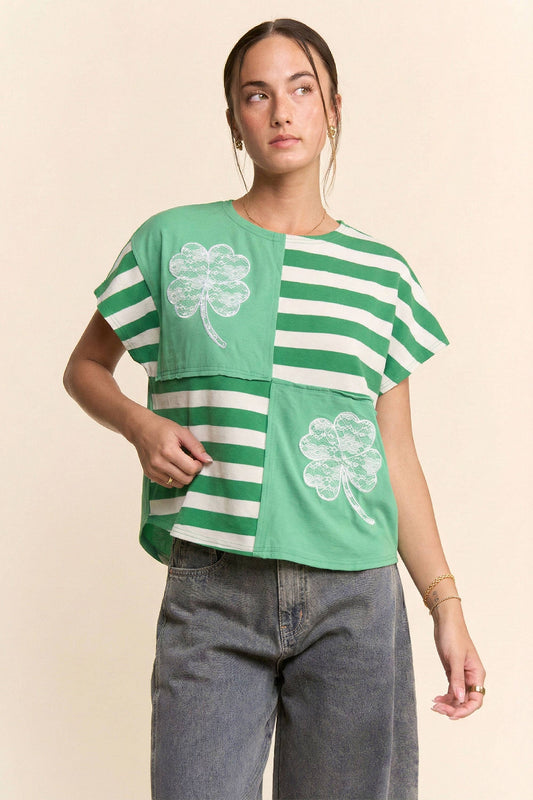 CLOVER LACE EMBROIDERY DETAIL SHORT SLEEVE TOP