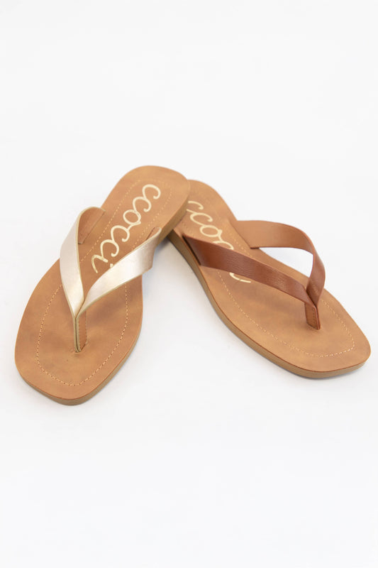 SIA MINIMAL STRAP DESIGN FLIP FLOP THONG SANDALS: CHAMPAGNE