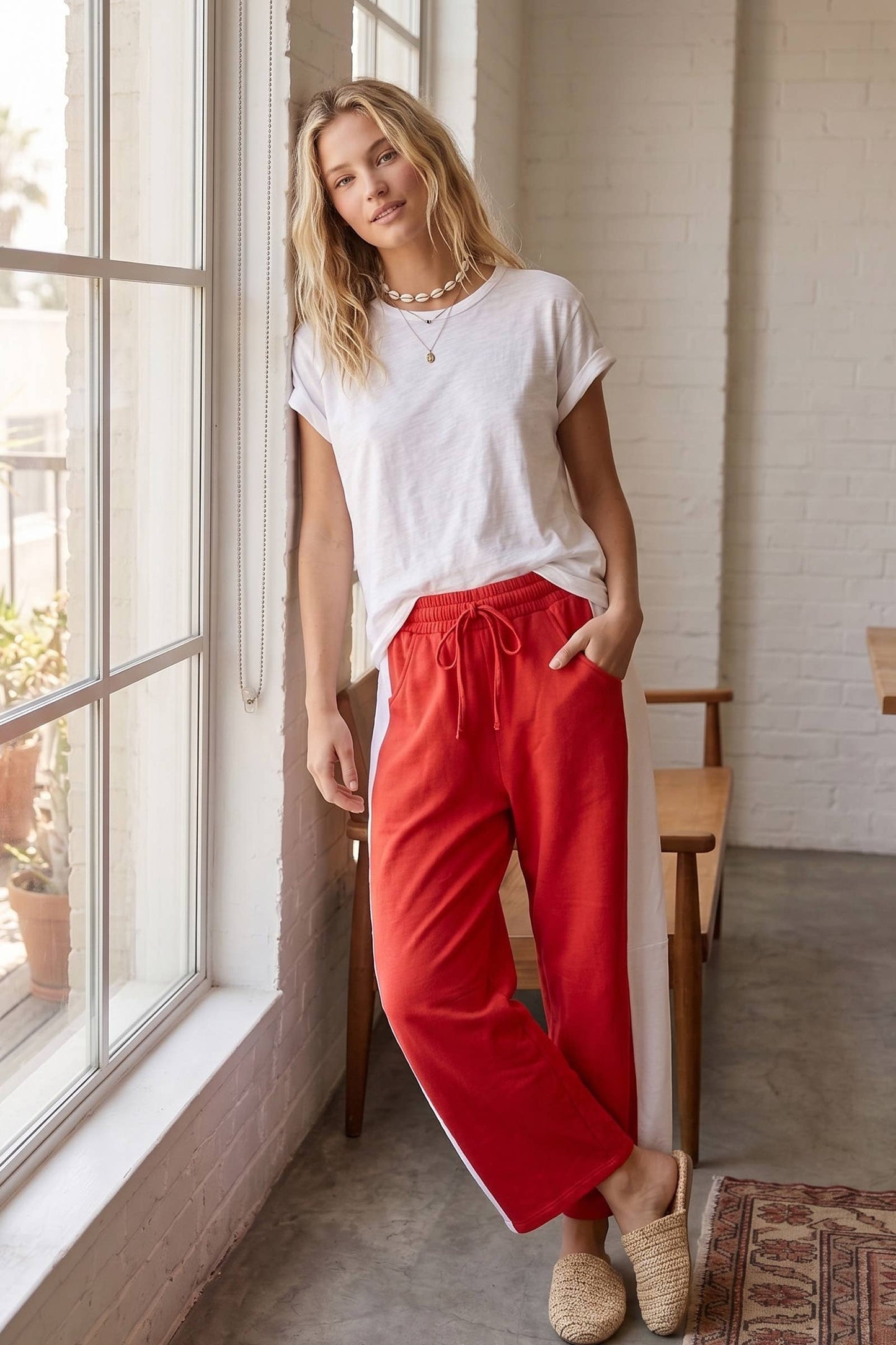 Scuba Side Panel Gameday Relaxed Pants: RED/BLACK
