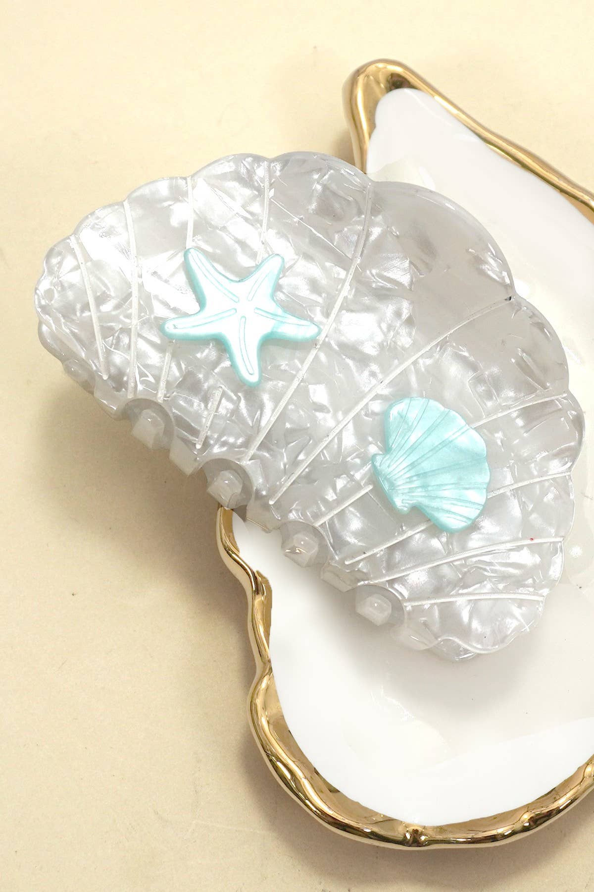 Nautical Shell and Starfish Hair Claw Clip | OFF WHITE