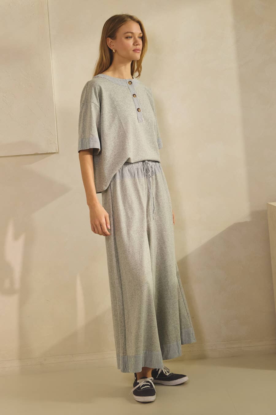 Contrast-trim Henley Top And Pants Set