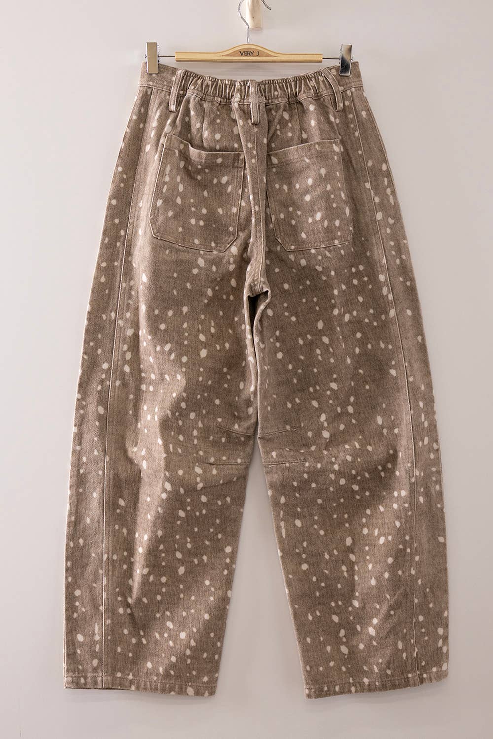 Allover Print Barrel Pants: MOCHA BAMBI