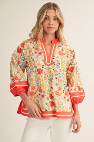 Contrast Accent Side Slit Floral Top