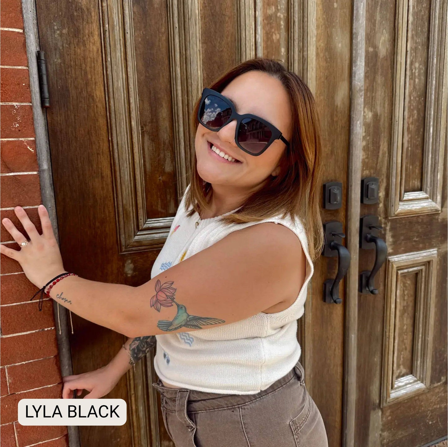 Lyla - Polarized Medium Cat Eye Sunglasses: Hot Pink