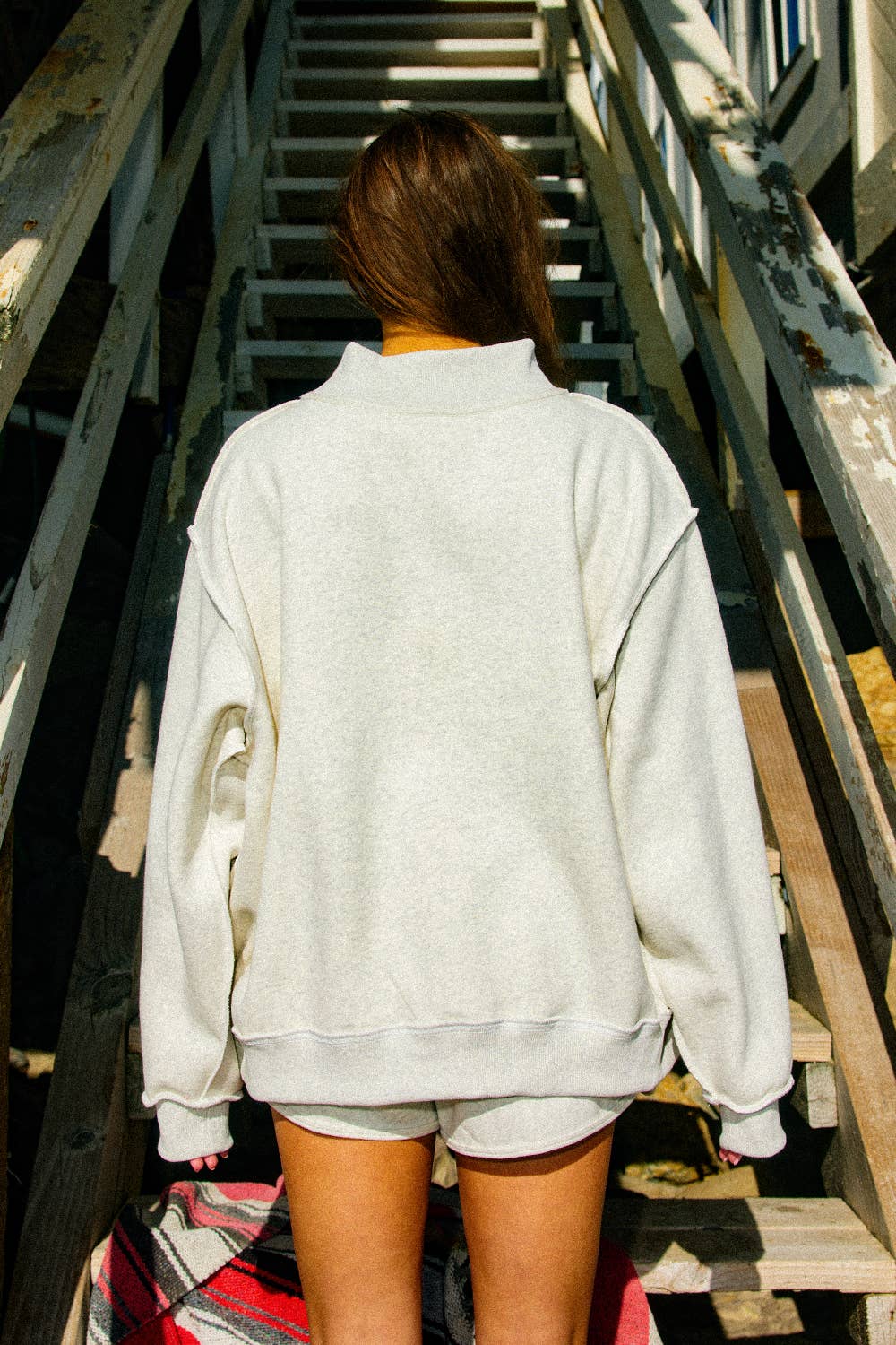 LAKE & MOUNTAIN' reversible Mock-neck Sweatshirt