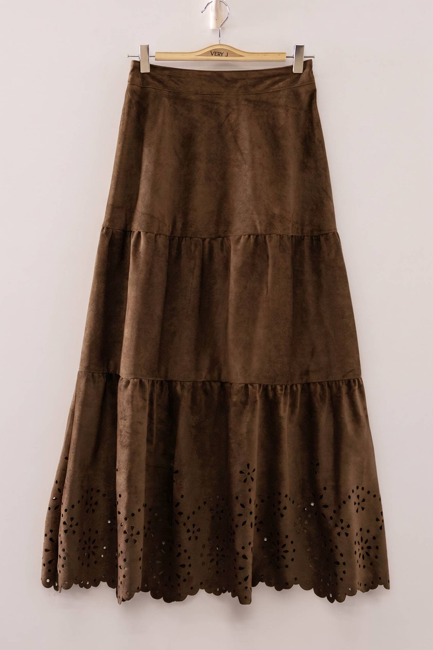 Faux Suede Tiered Midi Skirt: CHOCO